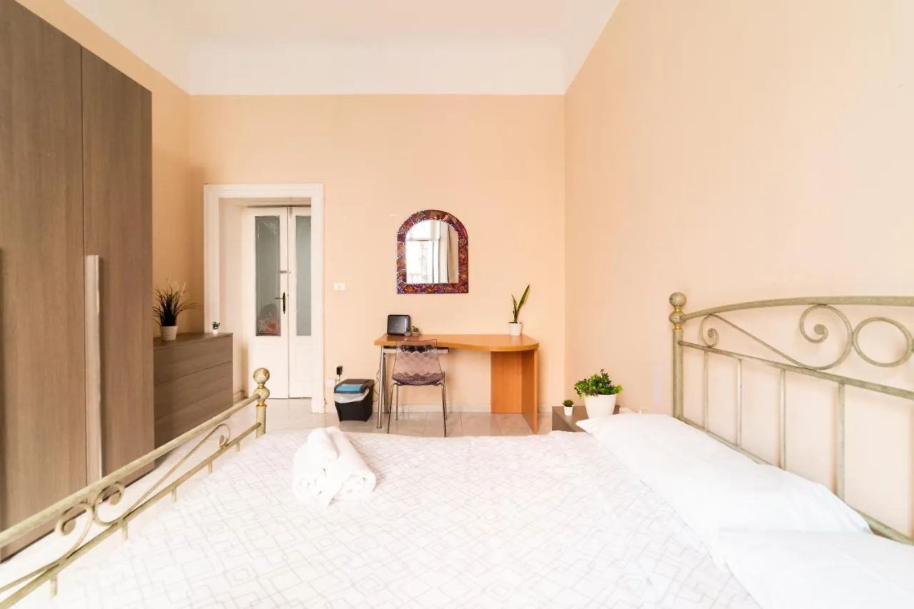Tonale Elegant Apartment Milan