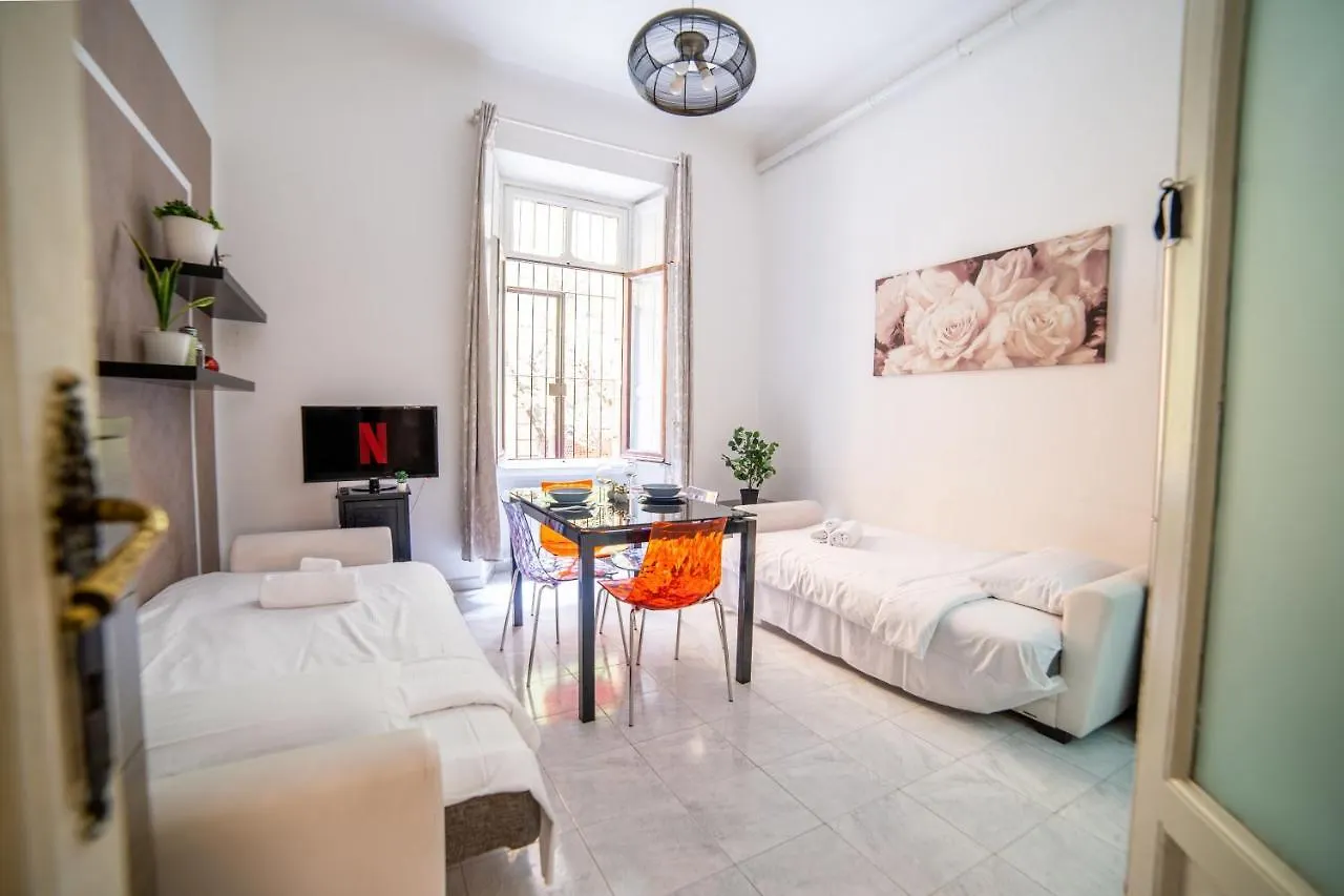 Tonale Elegant Apartment Milan