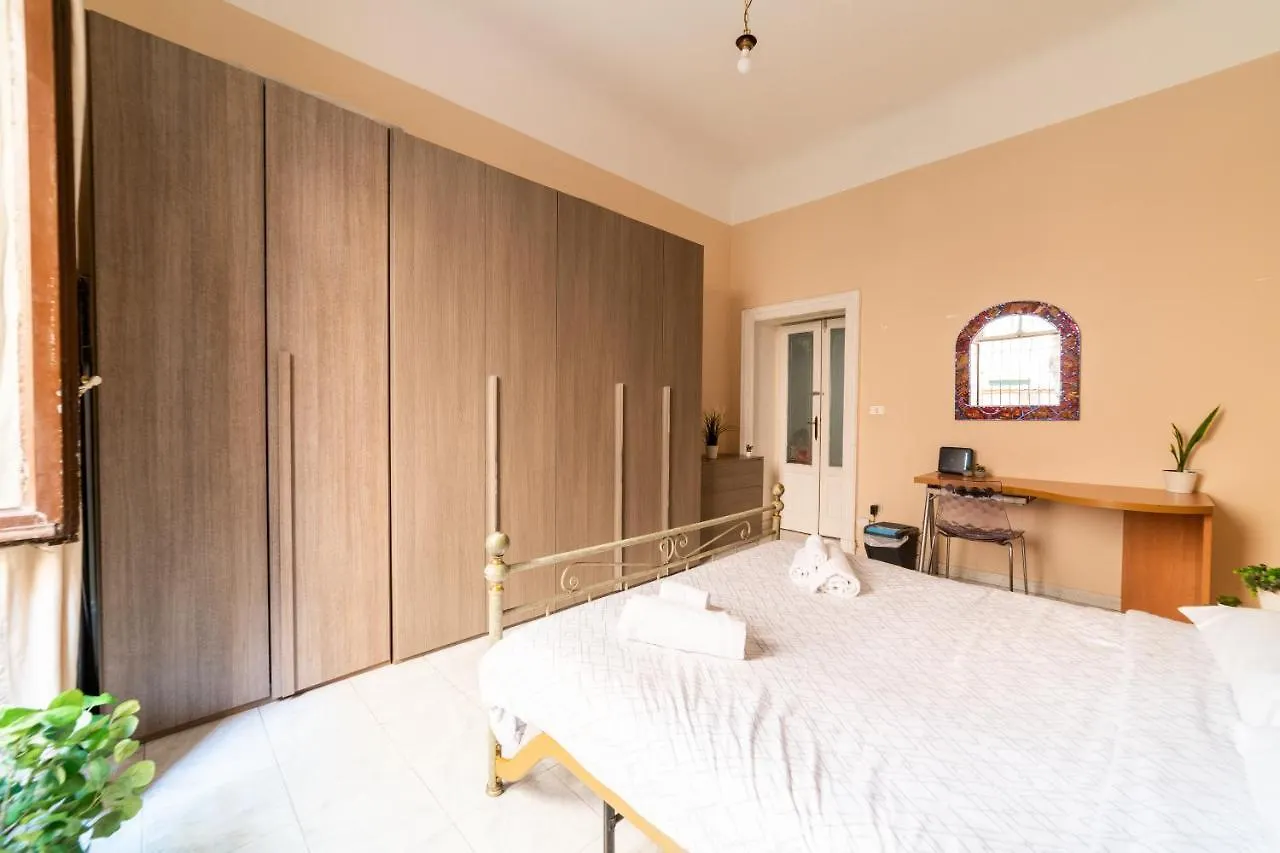 Tonale Elegant Apartamento Milão 0*,